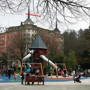Centro Parking Incluido San Sebastián